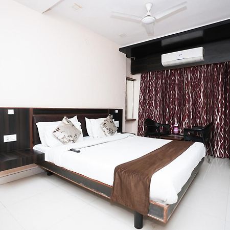 Hotel Madurai Near Central Bus Stand, Удайпур Екстериор снимка
